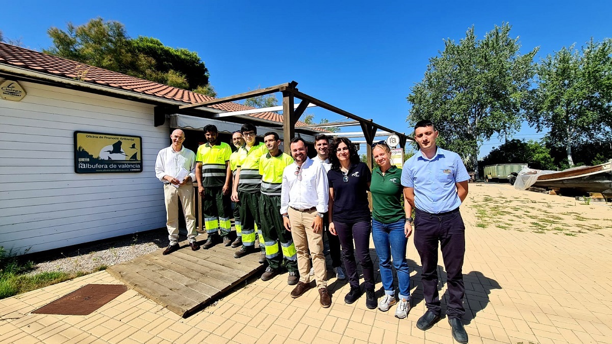 Equipo del Plan de Limpieza de la Devesa del Saler